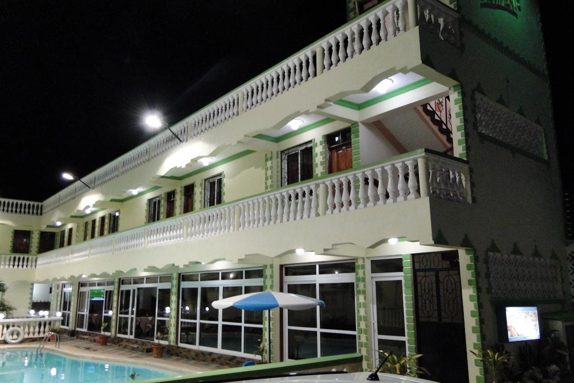 Prestige Leisure Hotel Mtwapa Eksteriør billede