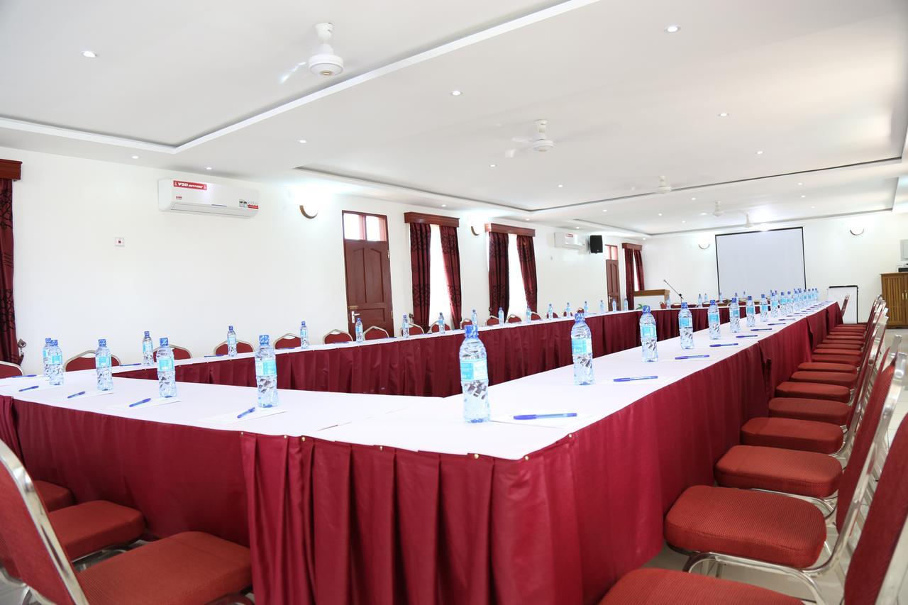 Prestige Leisure Hotel Mtwapa Eksteriør billede
